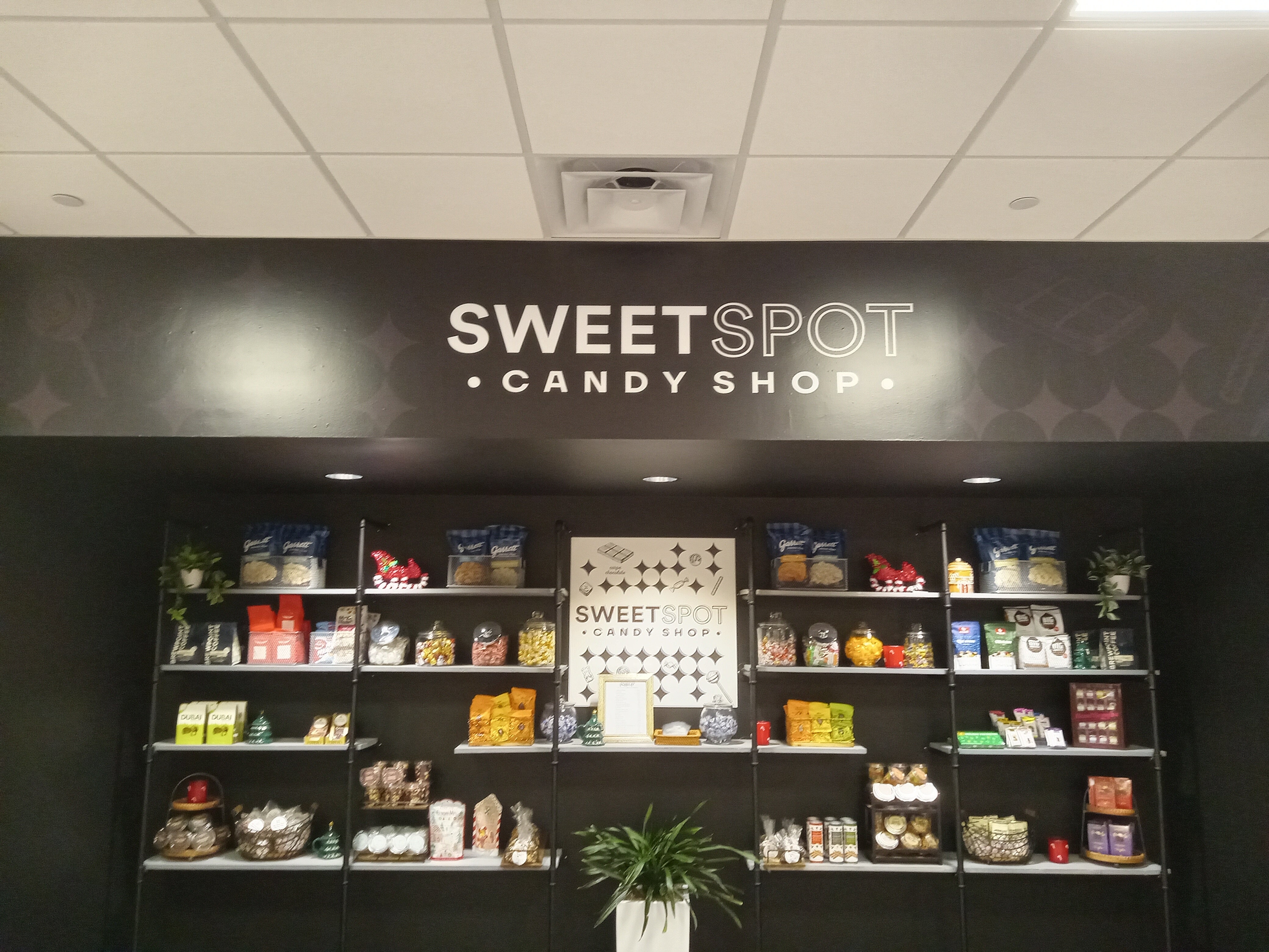 Custom Signs in Libertyville IL, Vernon Hills IL, & Mundelein IL