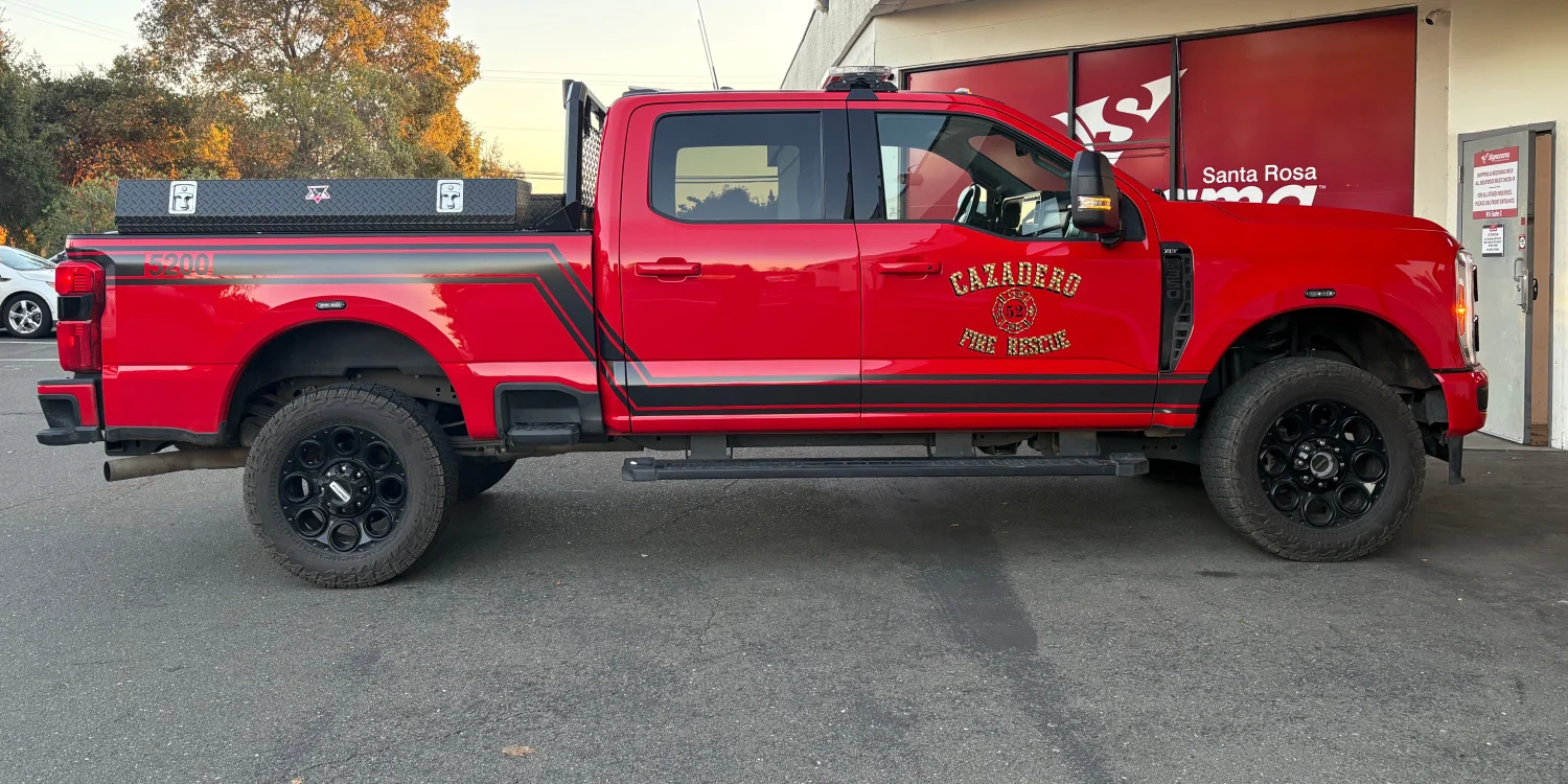 Truck Wraps, Signs & Graphics