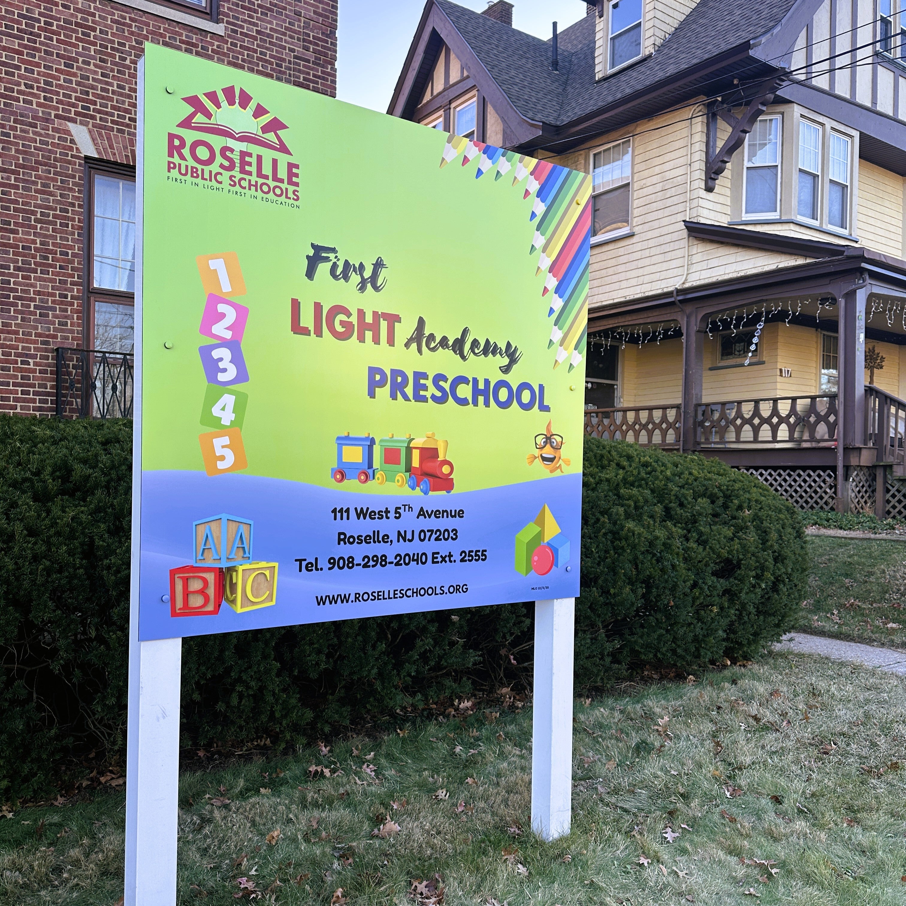 Signs Come 1st When Opening A Business