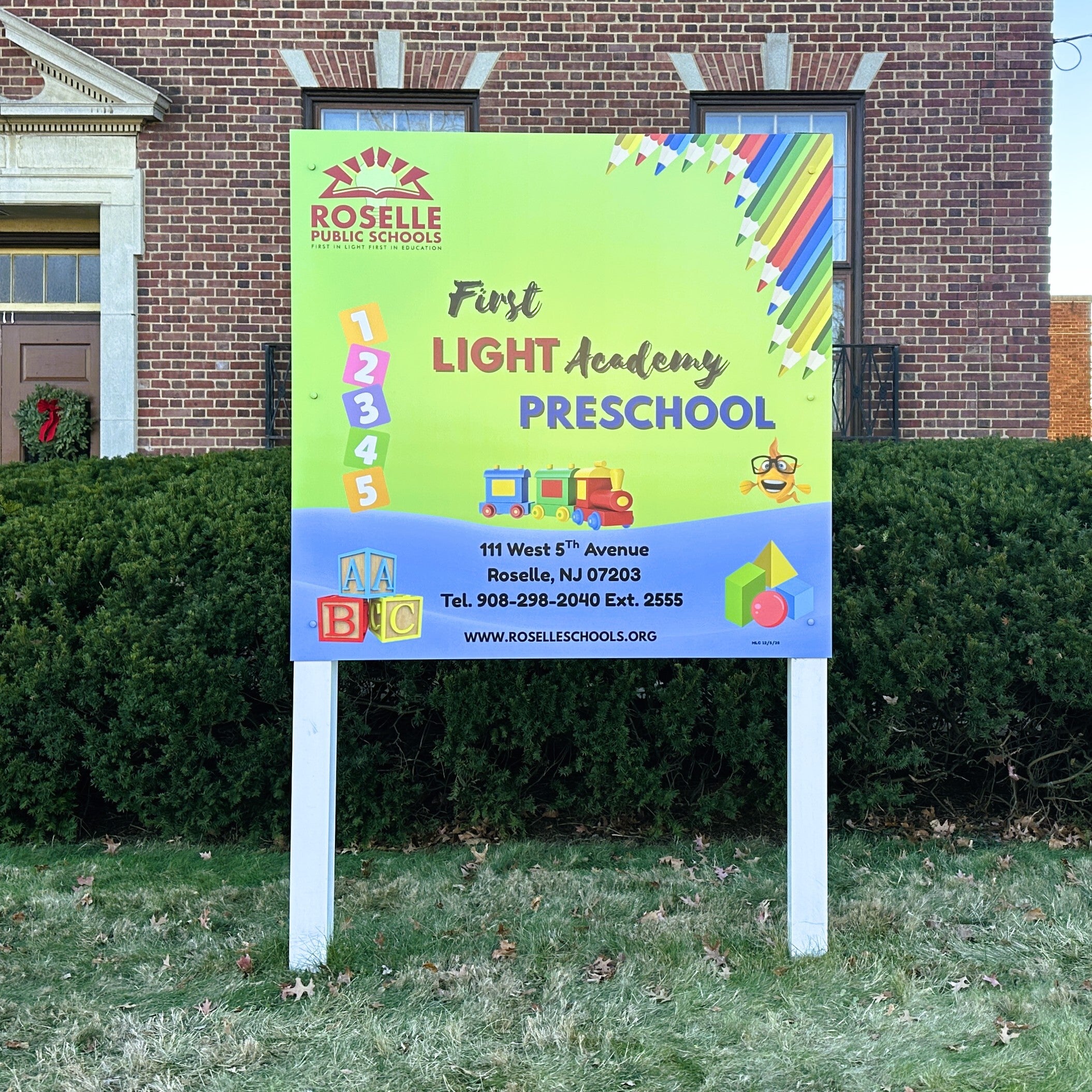 Signs Come 1st When Opening A Business