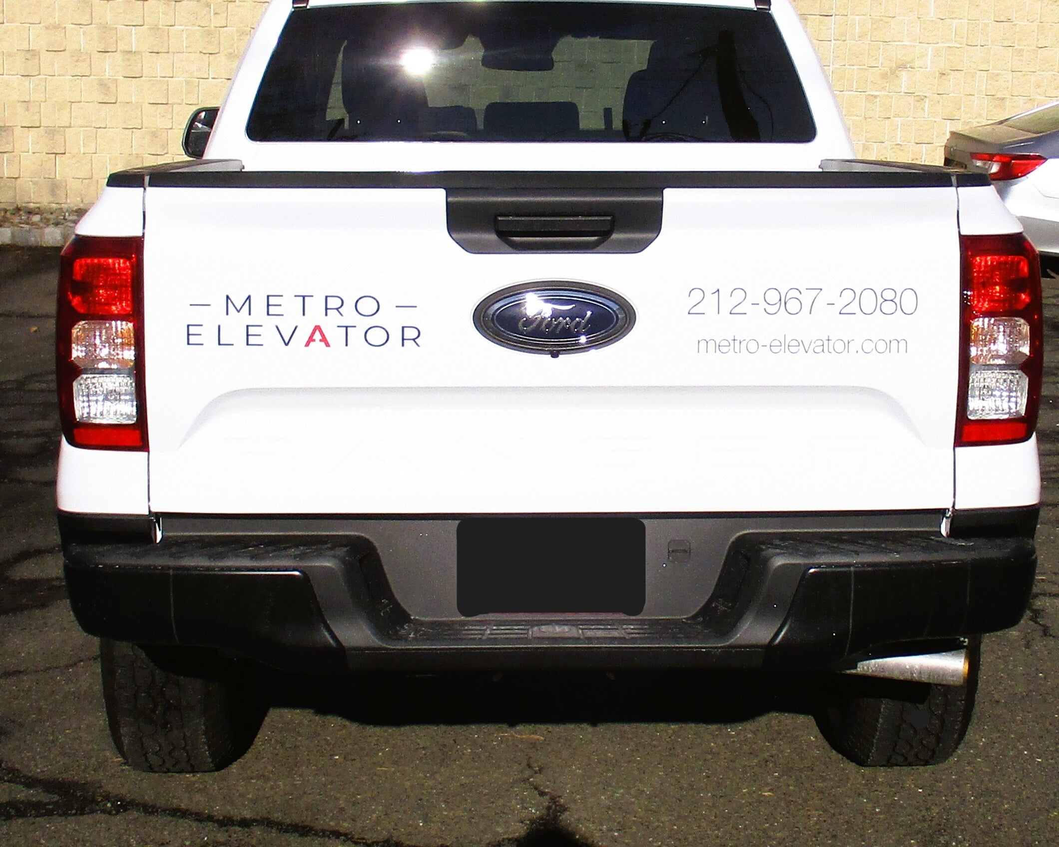 Help Your Business Pickup With Vehicle Lettering