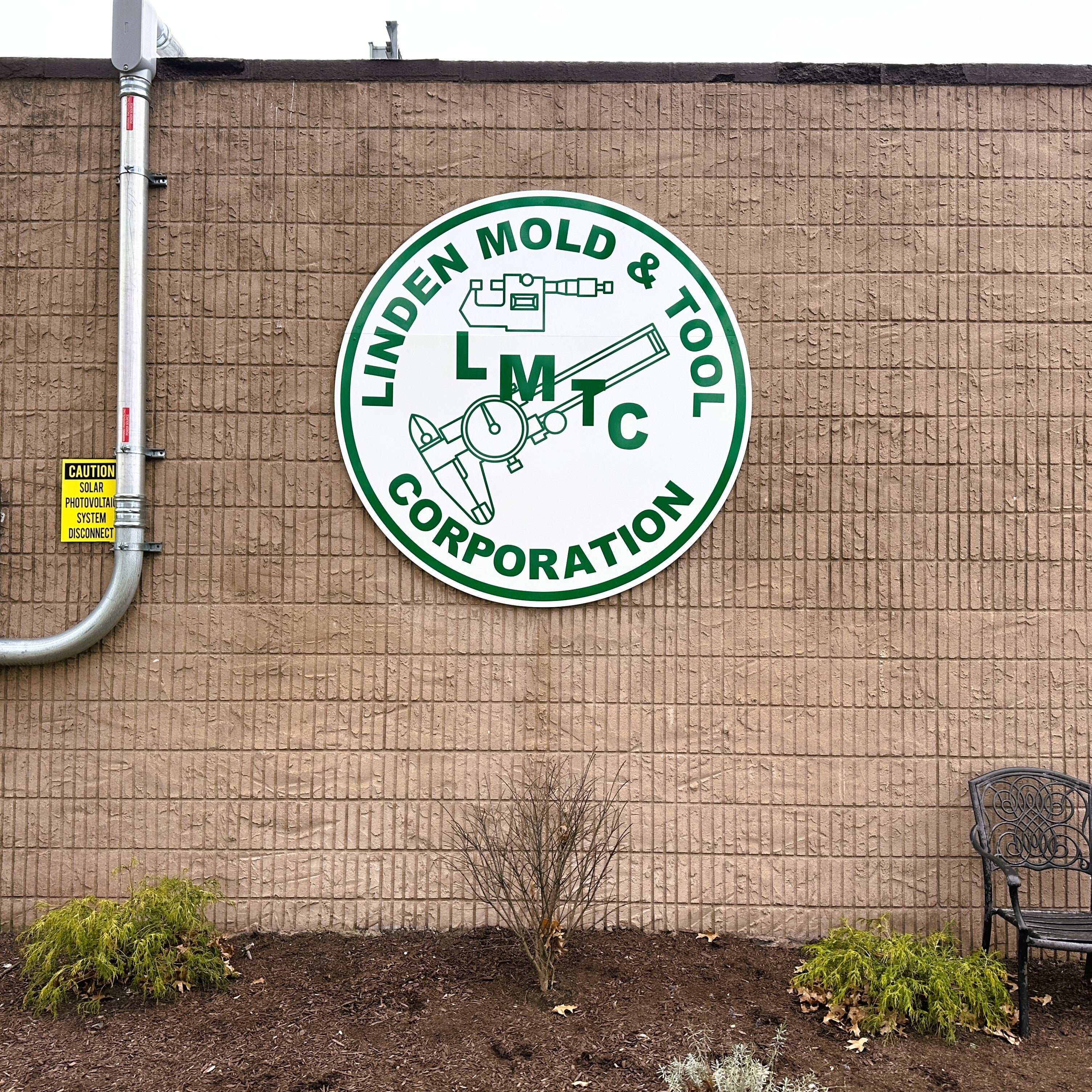 Signs That Mold To Your Business