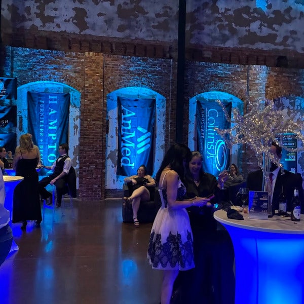 Make any event POP with customized signage