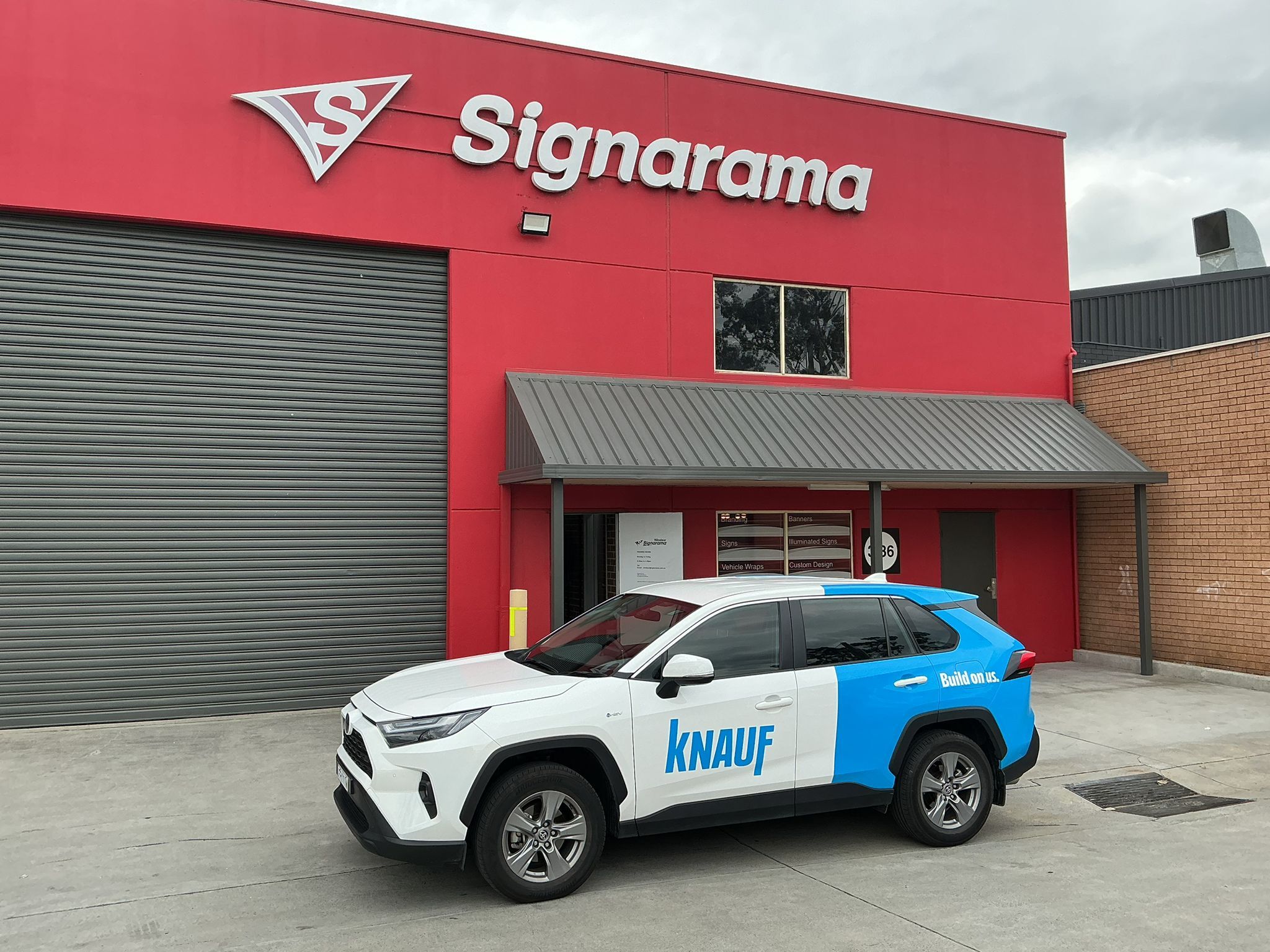 A Fresh New Car Wrap for Knauf — Branding That Moves