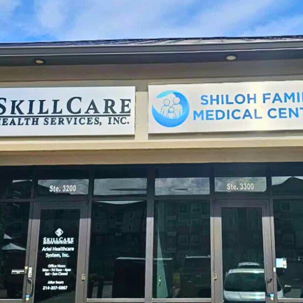 How Do Medical Offices Use Exterior Pan Signs to Improve Visibility?