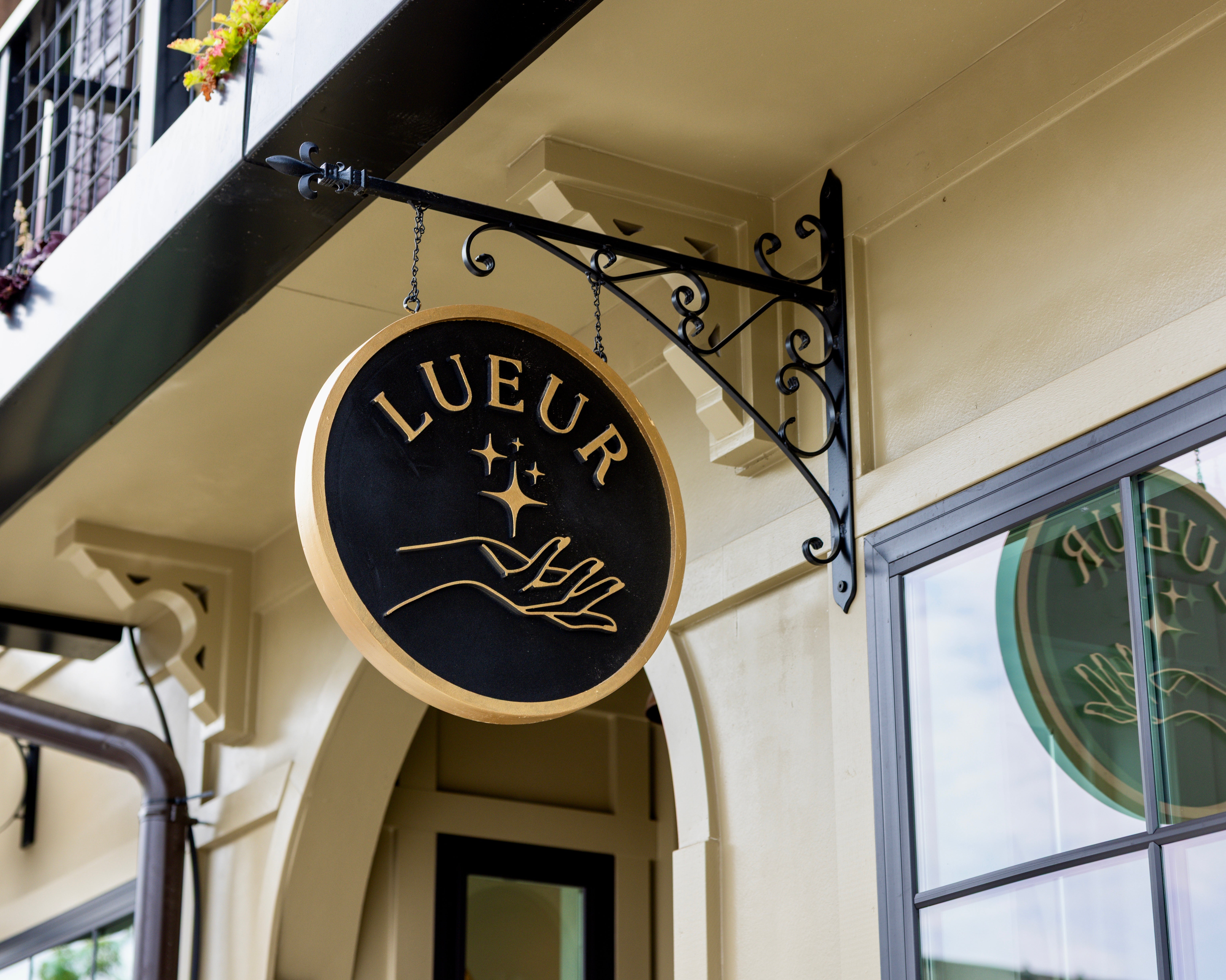 Custom Business Signs in Chantilly, VA
