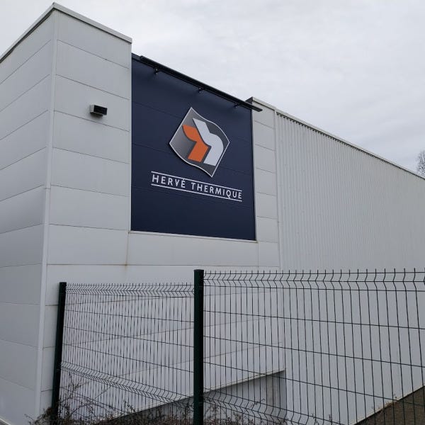 enseigne-logo-relief-signarama-le-mans