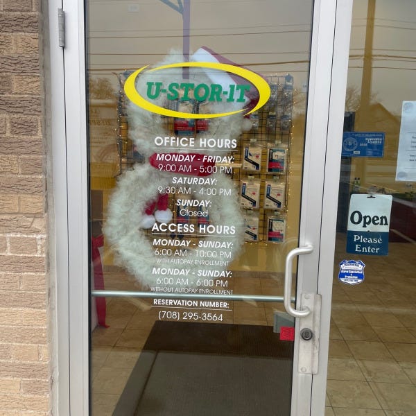 U-Stor-It Melrose Door Vinyl