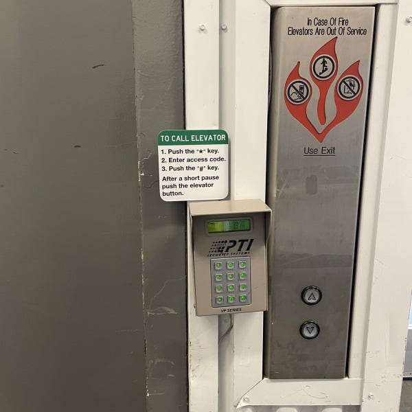 U-Stor-It Ashland Call Elevator Sign