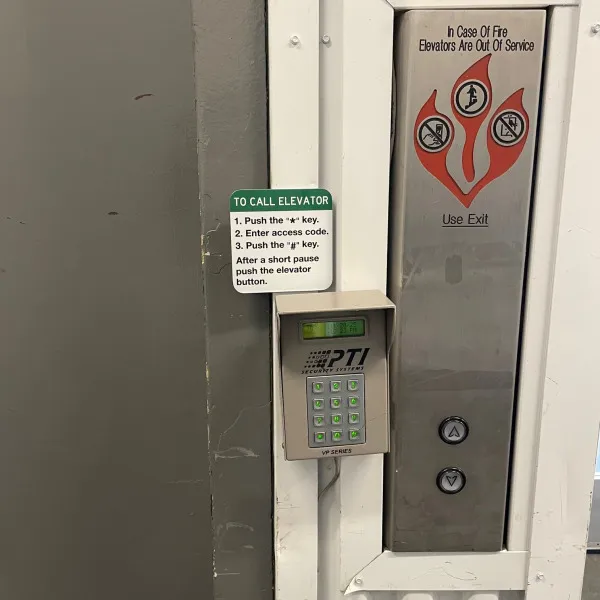 U-Stor-It Ashland Call Elevator Sign