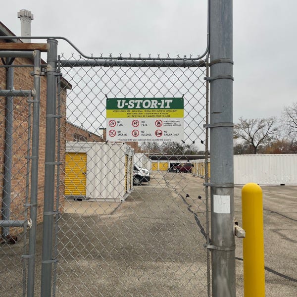 U-Stor-It Melrose Fence Sign