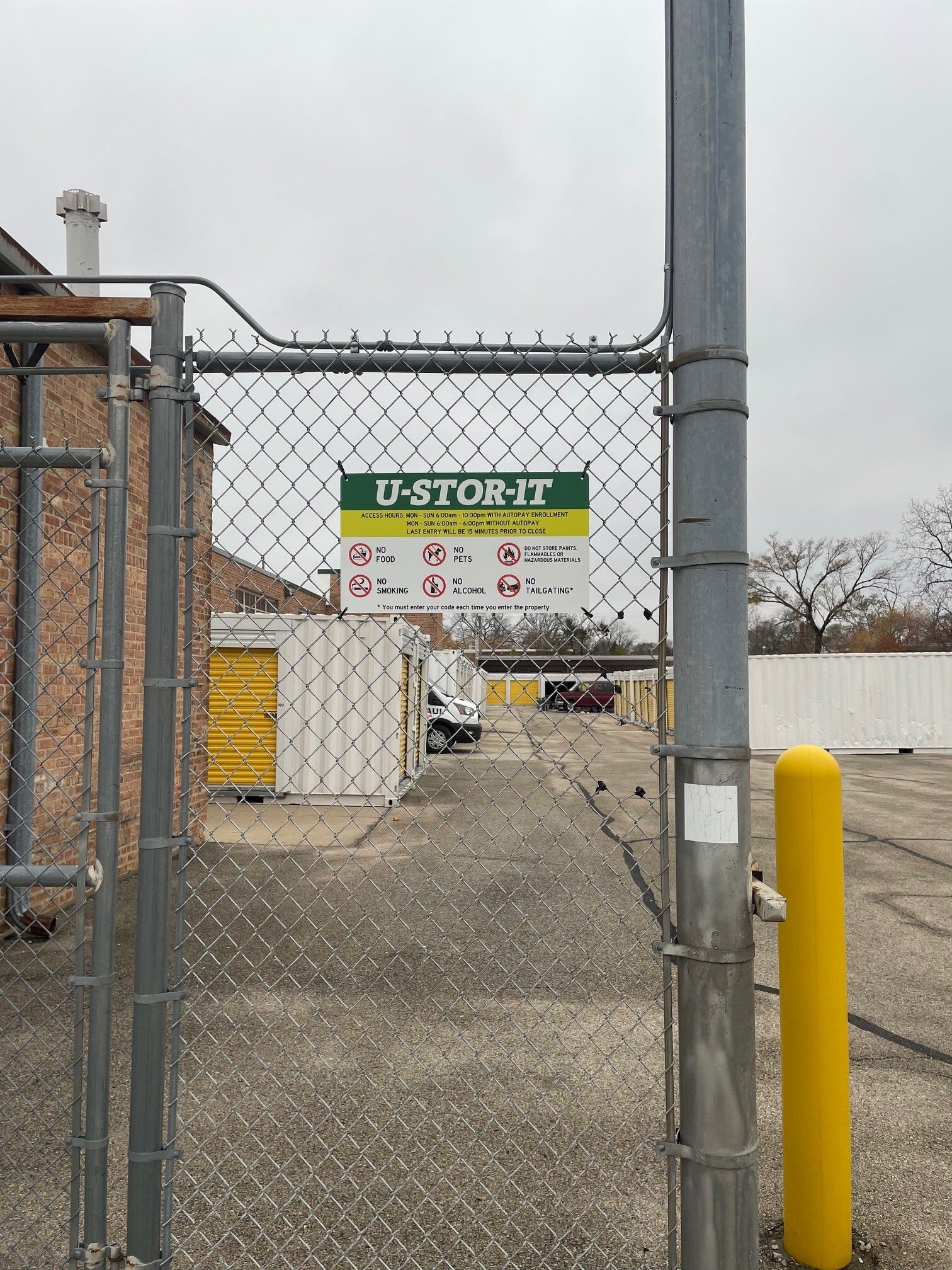Wayfinding /Directional signage