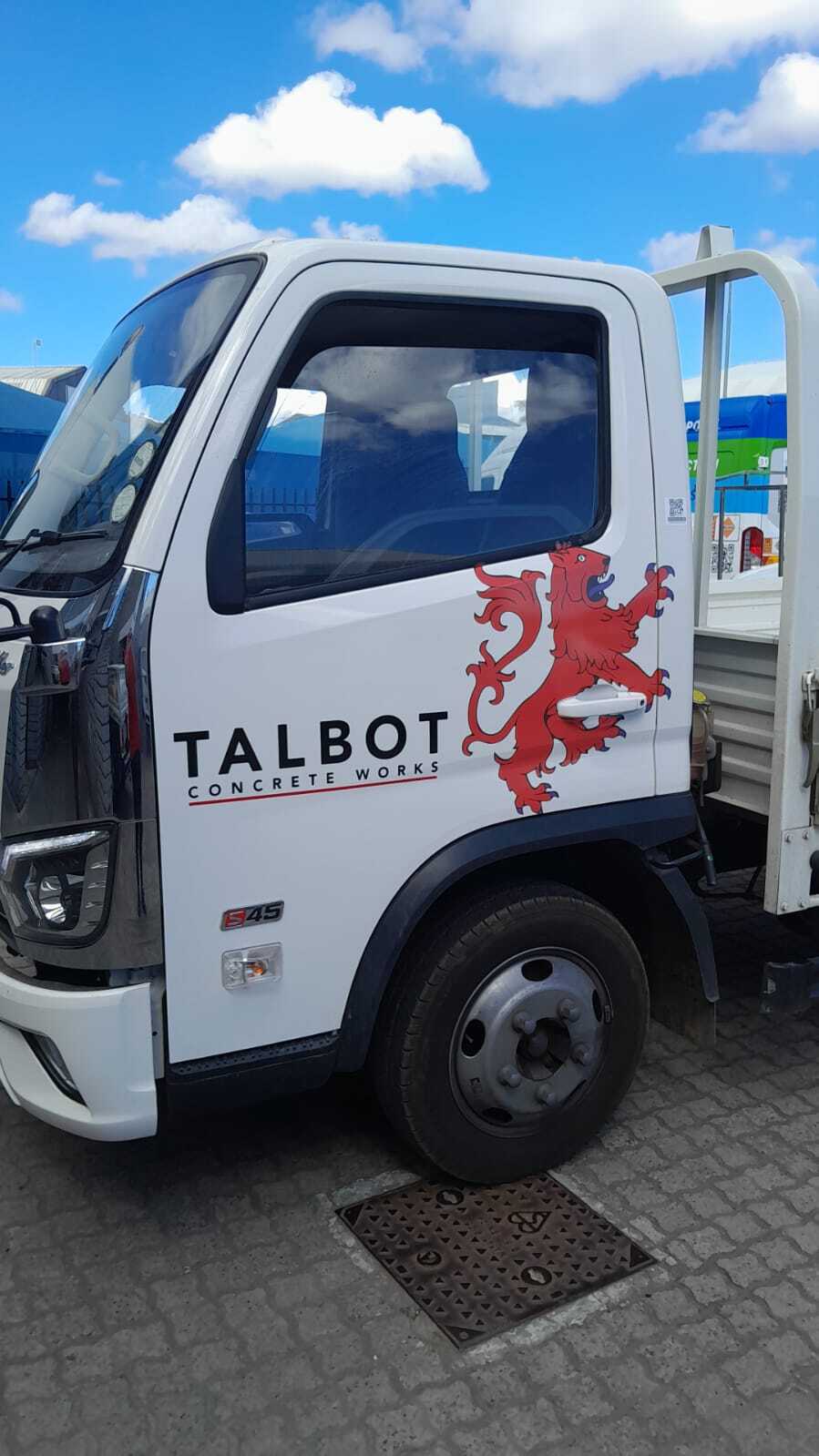 Fleet branding that stand out