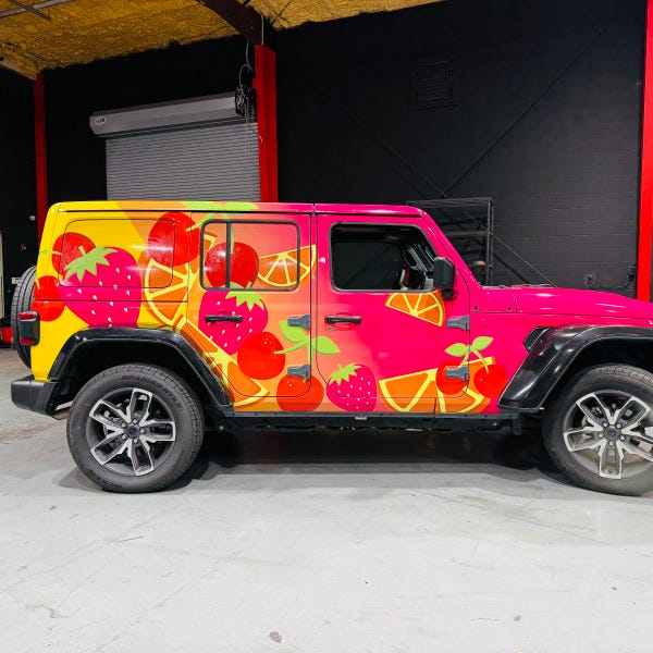 Starburst_Jeep Full Wrap_Passenger Side