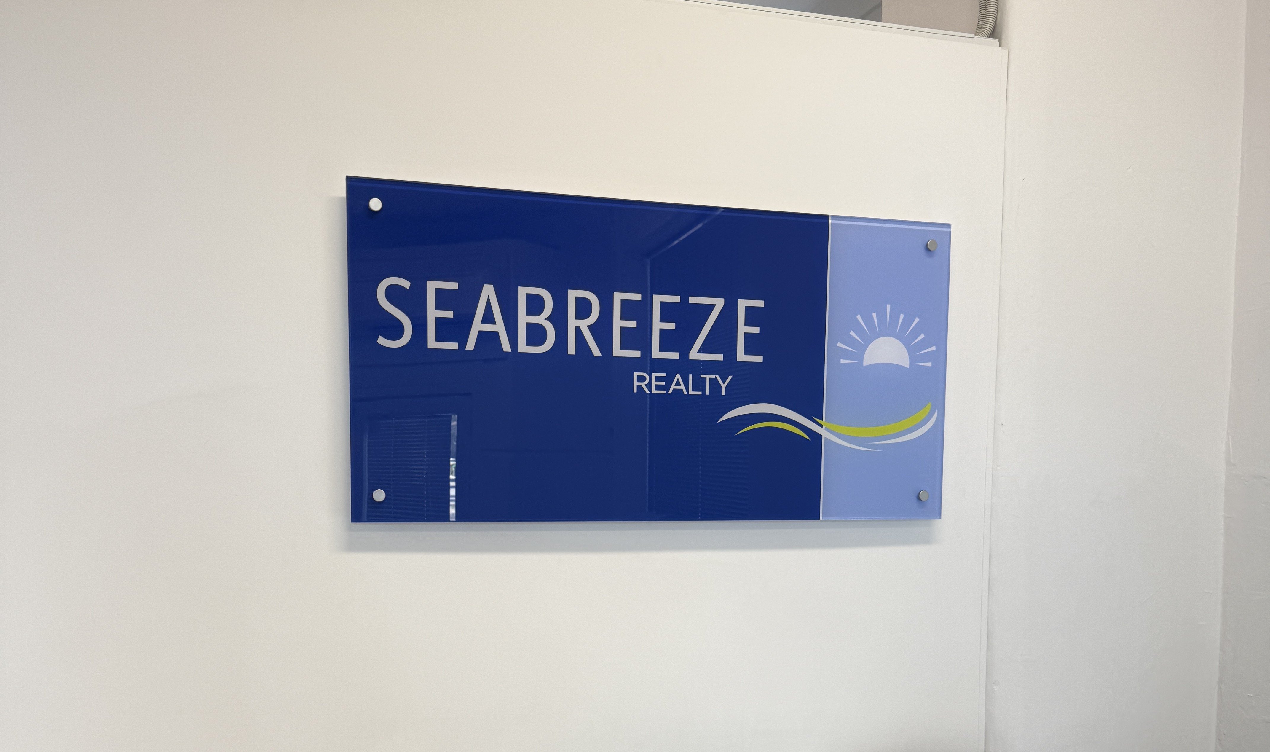 From Wright Real Estate to Seabreeze Realty: A Fresh Coastal Rebrand Brought to Life