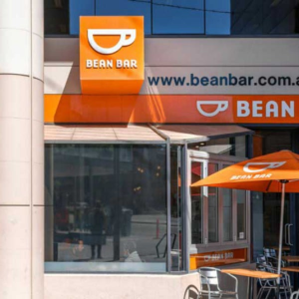 Piccolo Me Parent Pays Attention to Adelaide with Bean Bar Buy