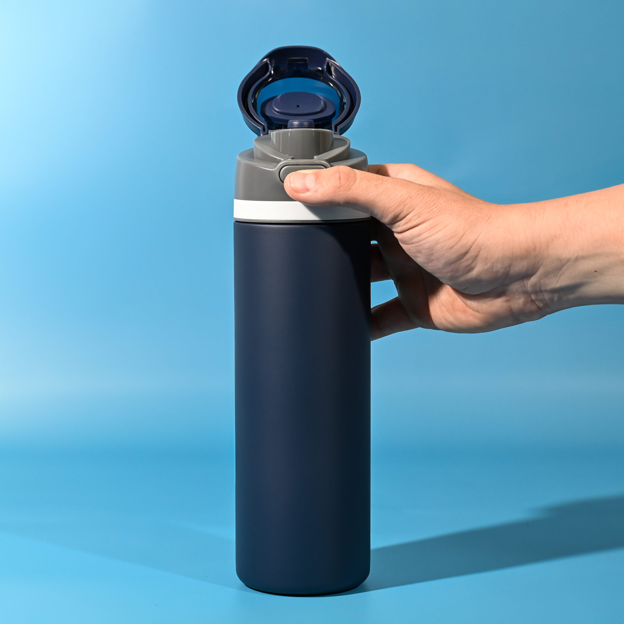 Compton 700mL Bottle