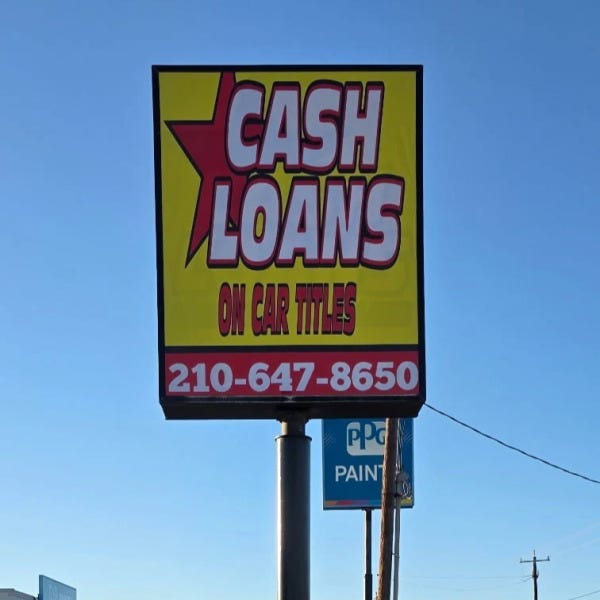 CashLoans_Exterior Banner on Pylon_Temp Banner