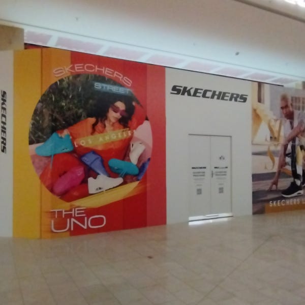 PALISSADE DE CHANTIER_skechers
