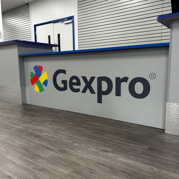 Gexpro Desk Vinyl 1