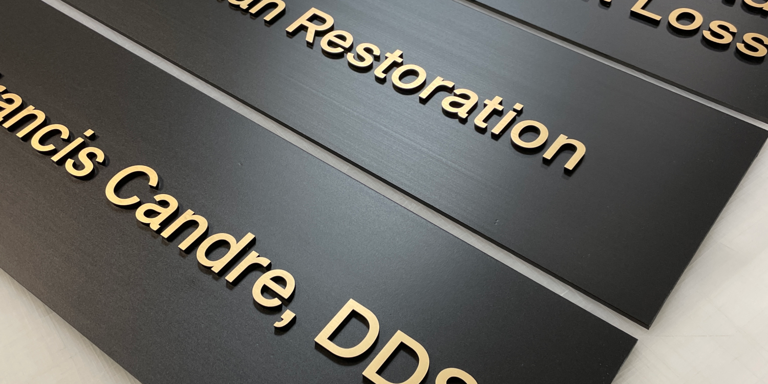 Hospital & Doctors Office Signs