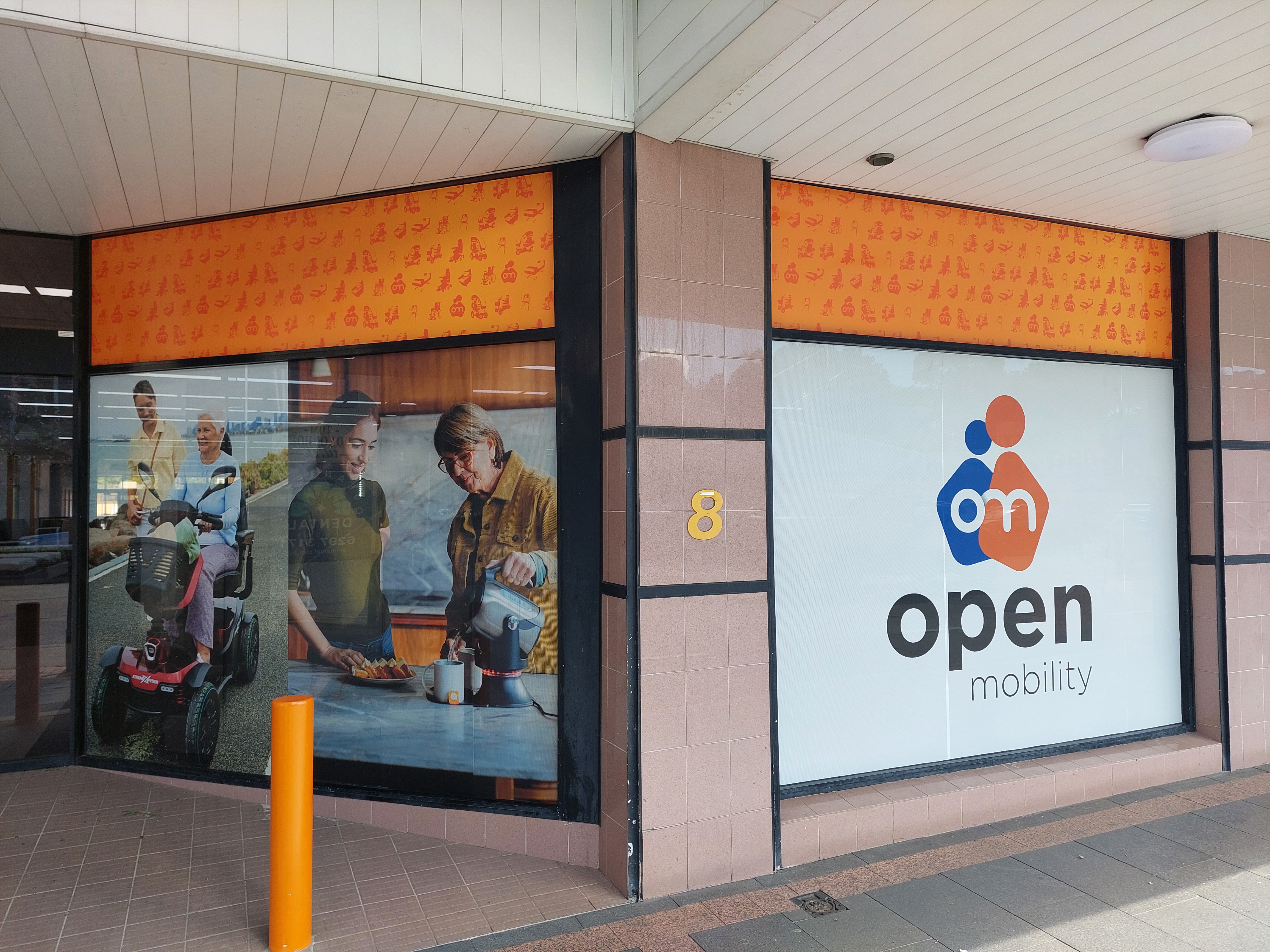 Modern Retail Signage for Open Mobility in Wagga Wagga