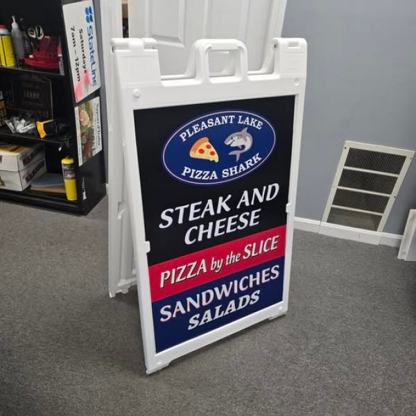 PleasantLakePizza