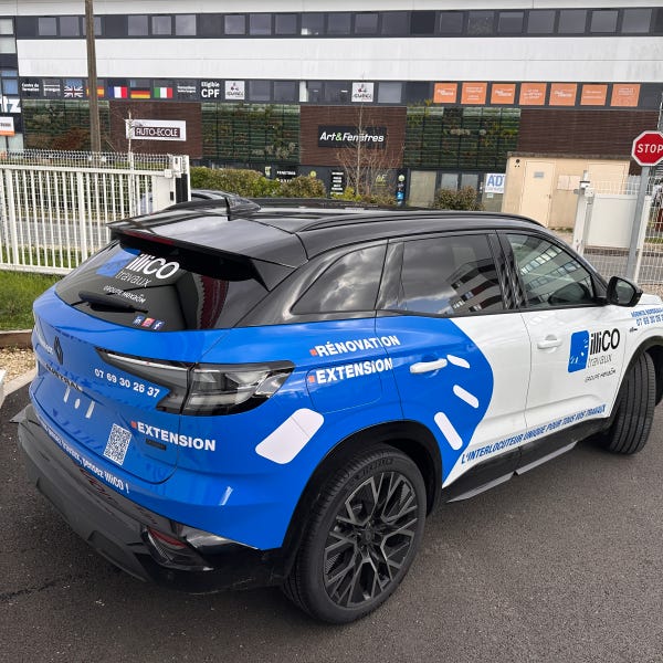 covering-intégral-véhicule-renault-Austral-illico-travaux-agence-bordeaux-est-signarama-bordeaux-est-artigues