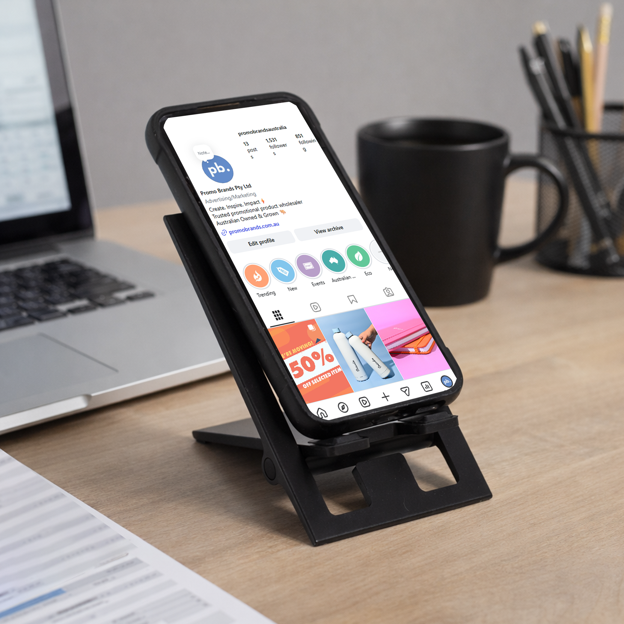 The Felix Foldable Phone Stand