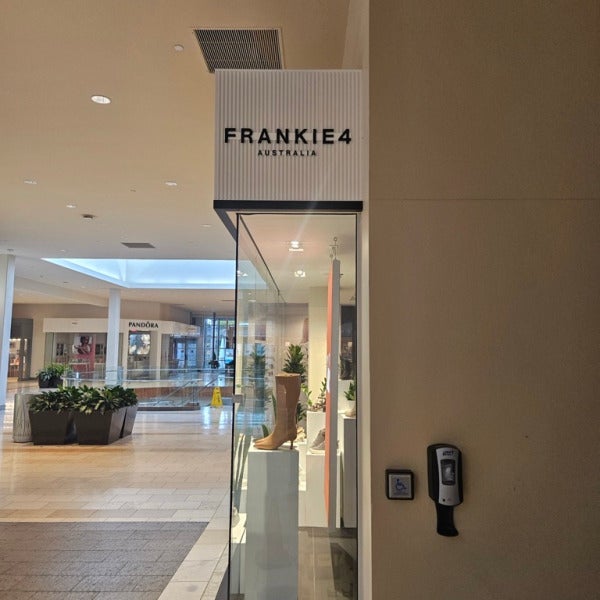 Storefront Branding That Stops Shoppers In Their Tracks - Frankie4 Storefront Branding