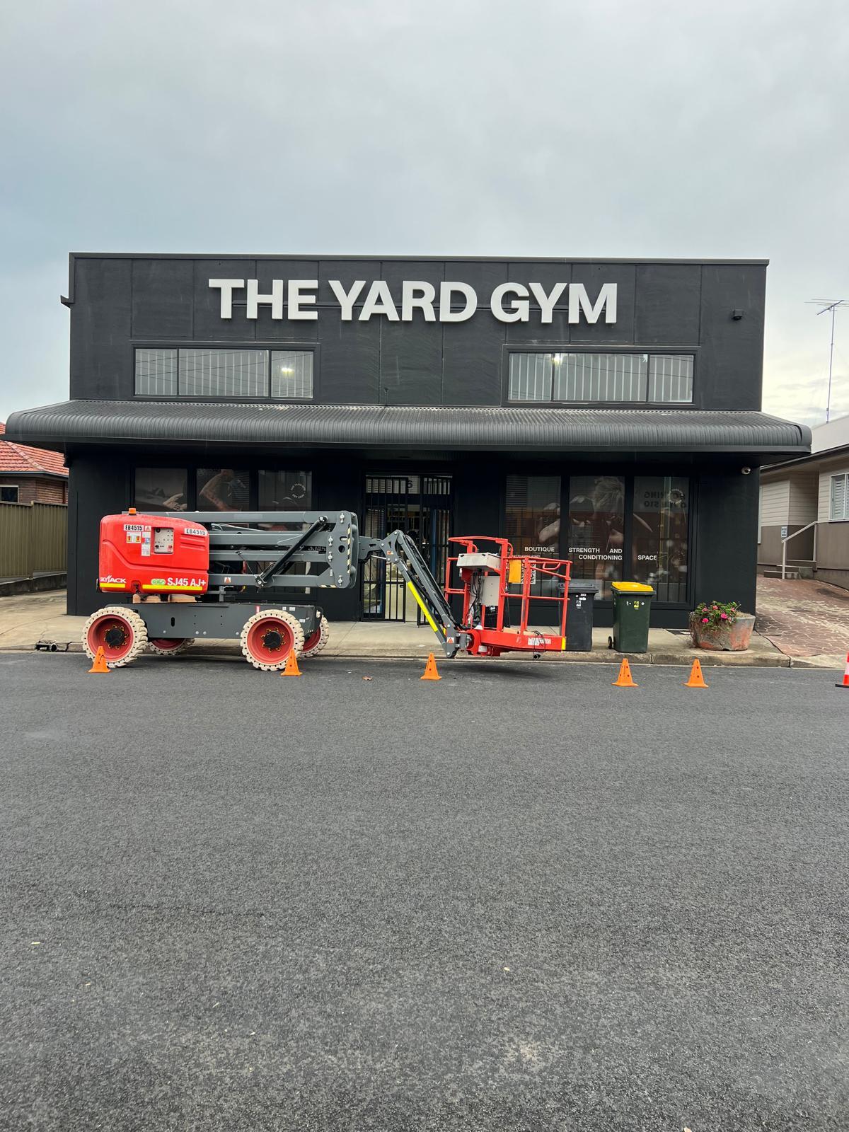 Illuminated Letter Signage for THE YARD GYM