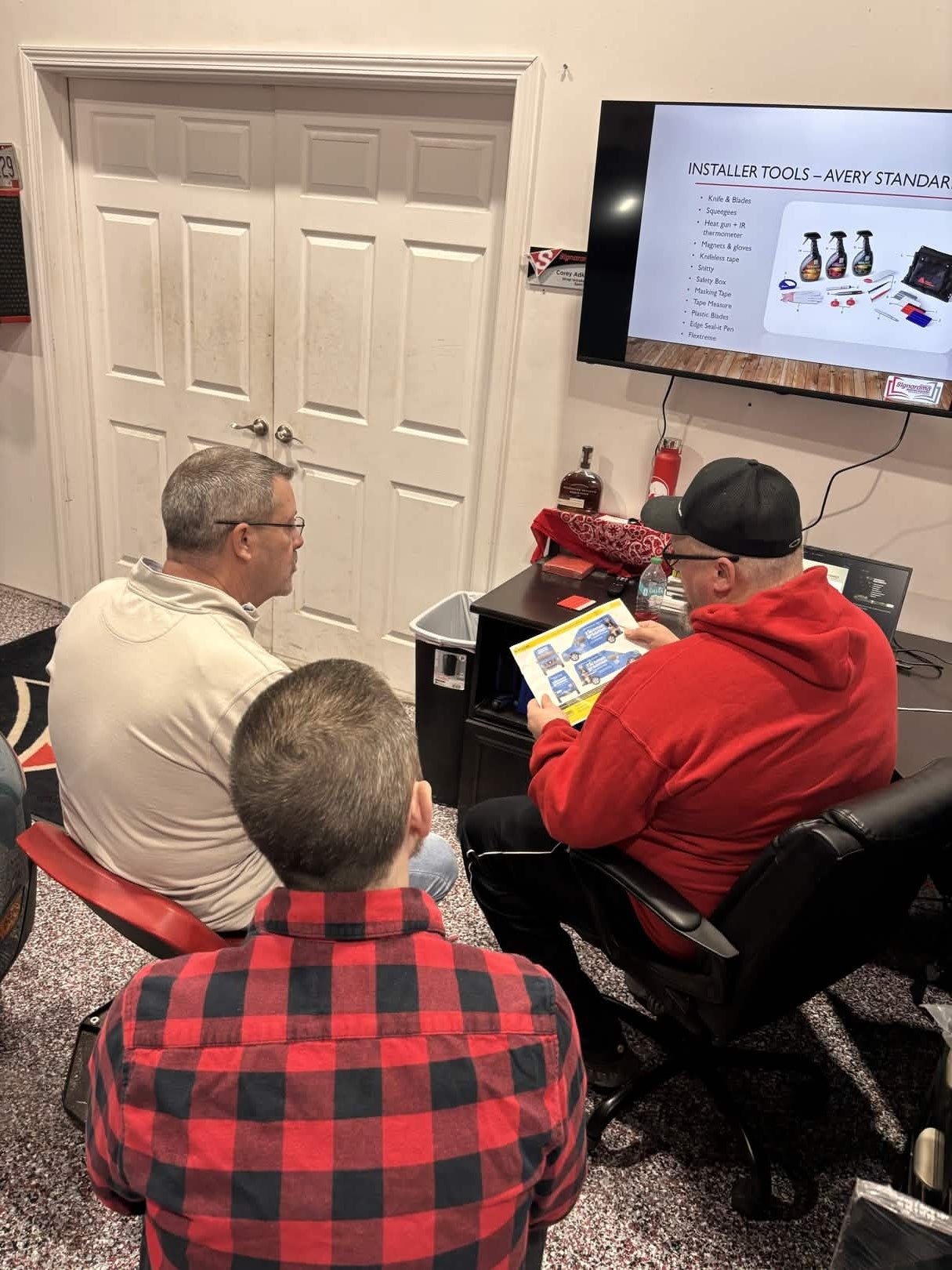 Signarama Rivercities Hosts 3rd Vehicle Wraps & Graphics Master’s Academy