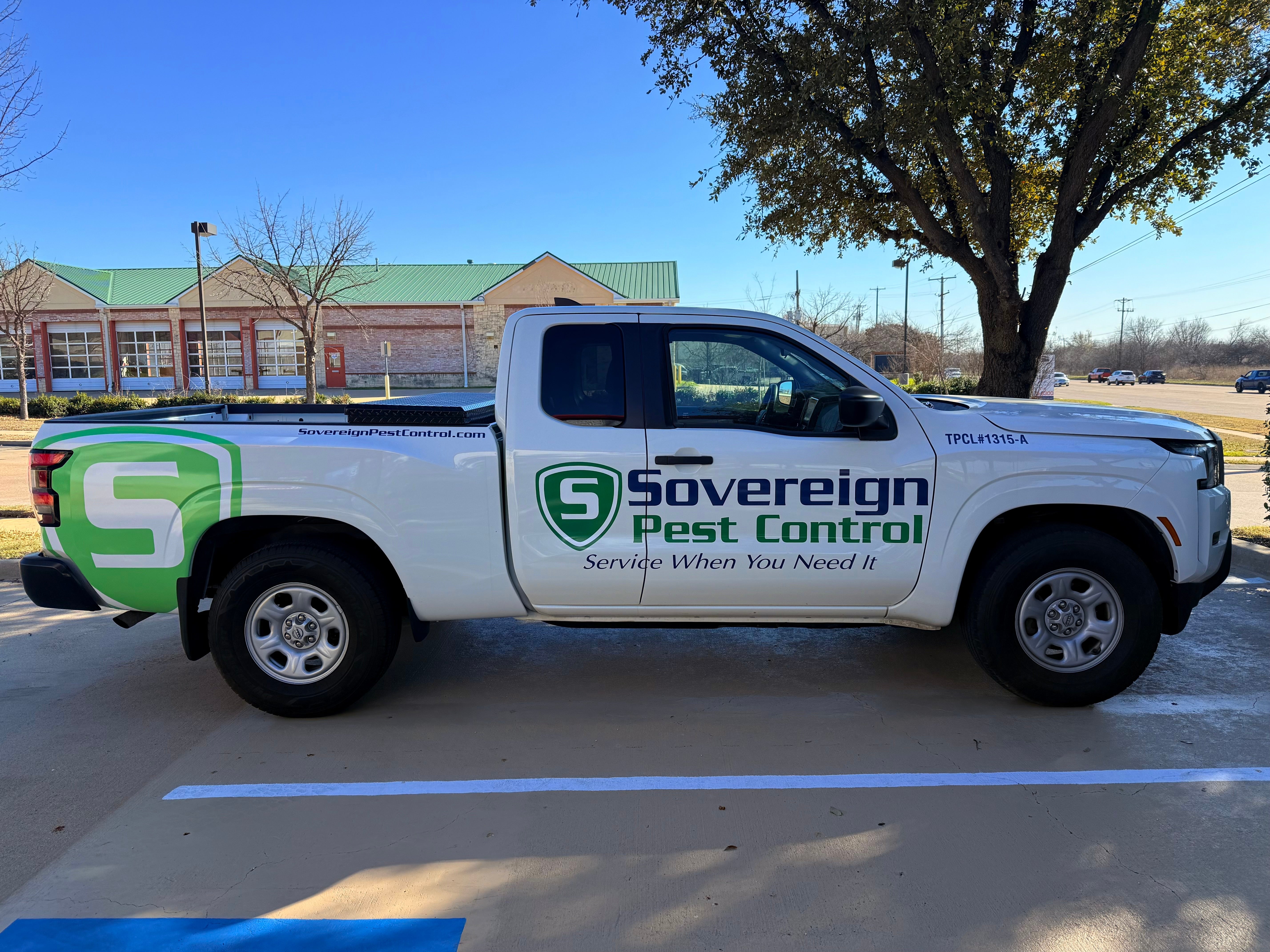 Truck Decals for Sovereign Pest Control done by Signarama North Fort Worth/Keller