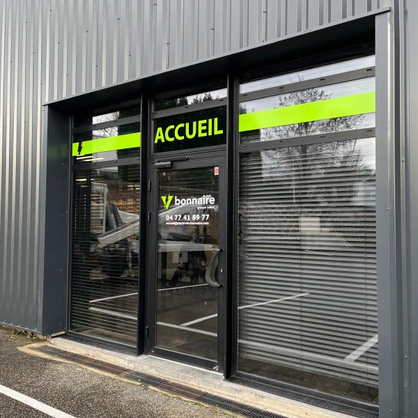 2026-03-06-Bonnaire-Vitrine-Signarama-Saint-Etienne