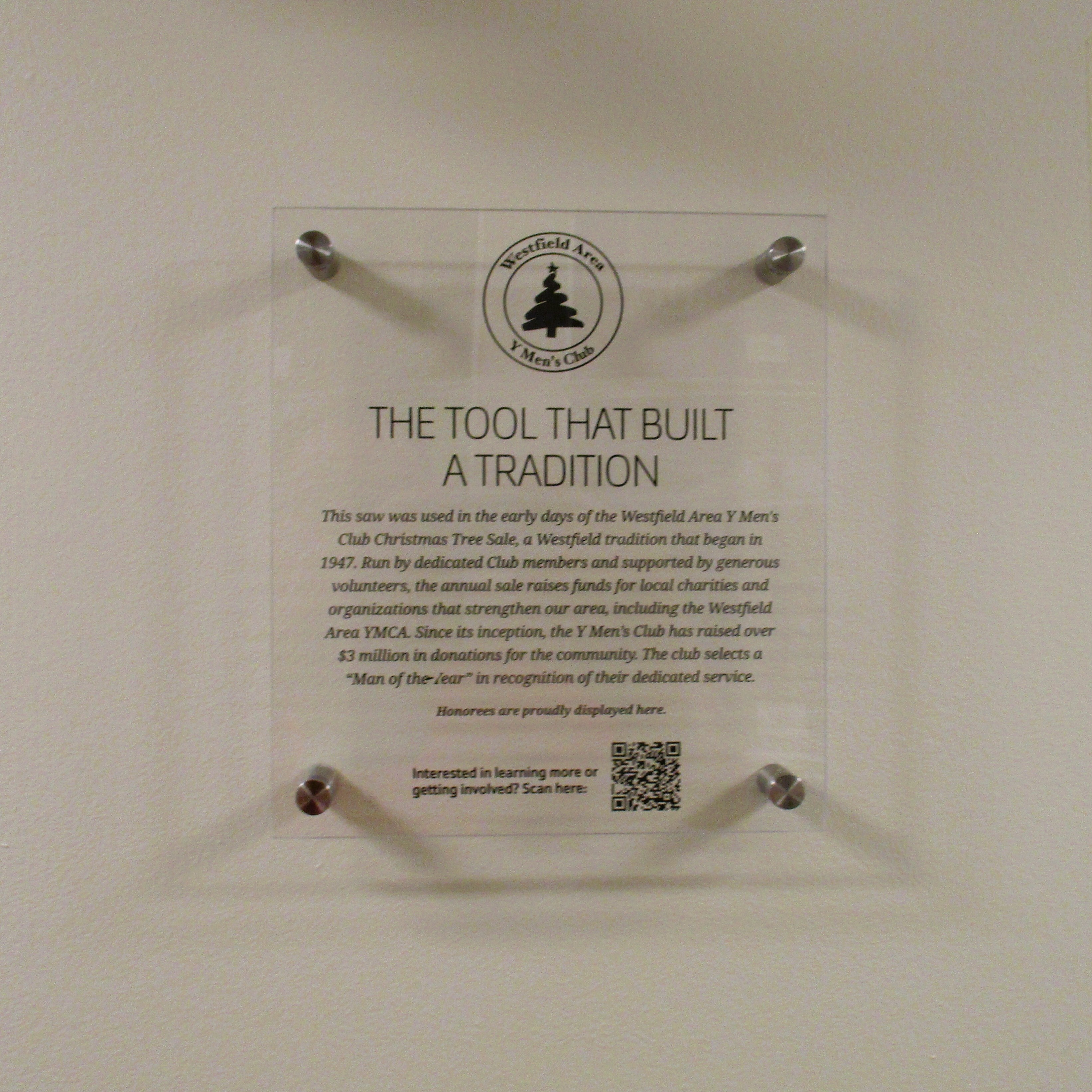 Acrylic Plaques Lighten the Move