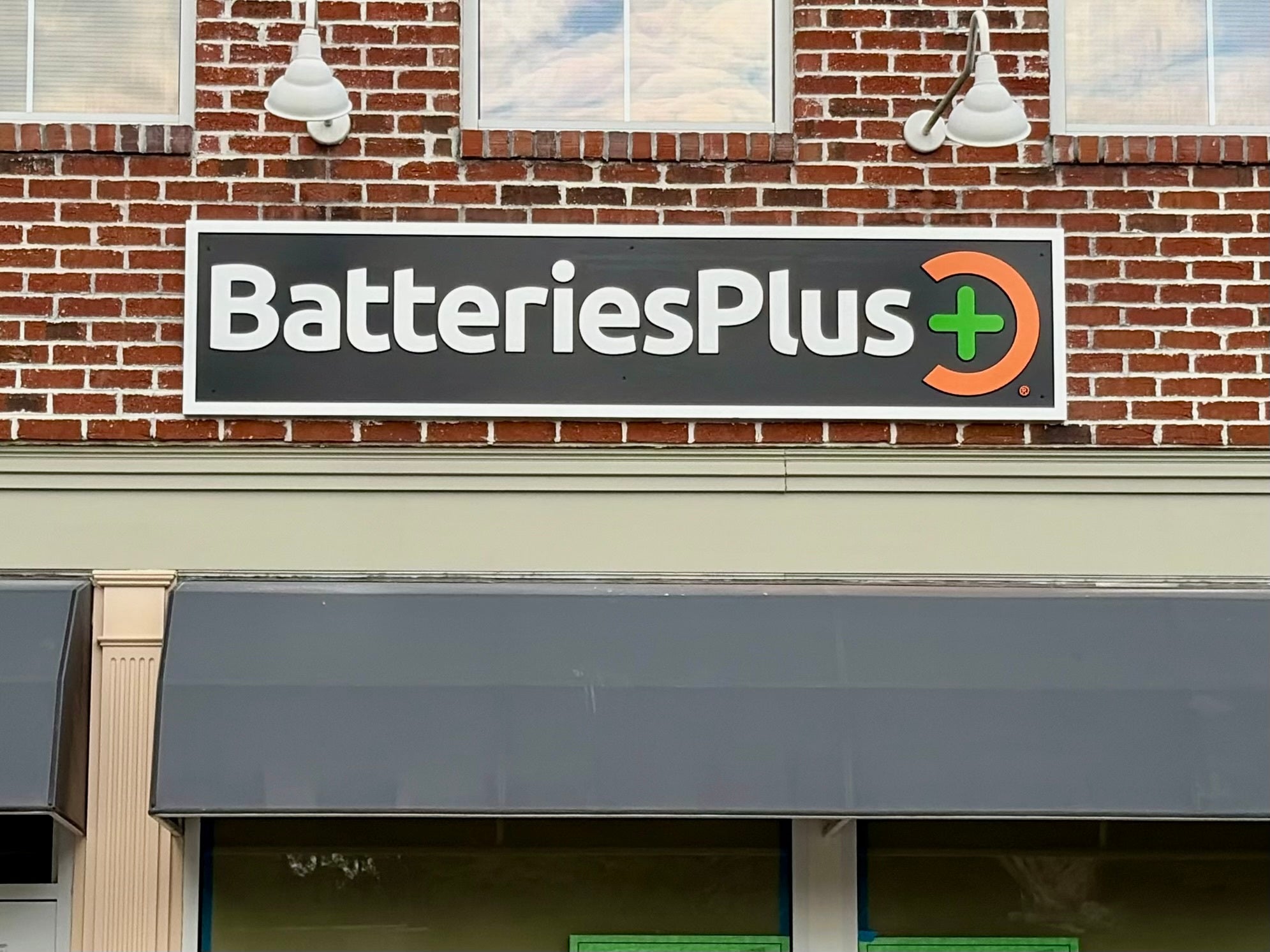 New Building Sign in Bluffton