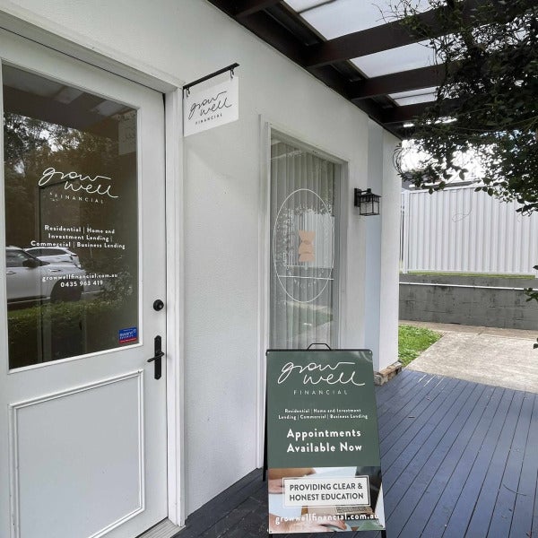 What's The Easiest Way to Stand Out As a Business? - The 3 Simple Signage Solutions You Need in 2026!
