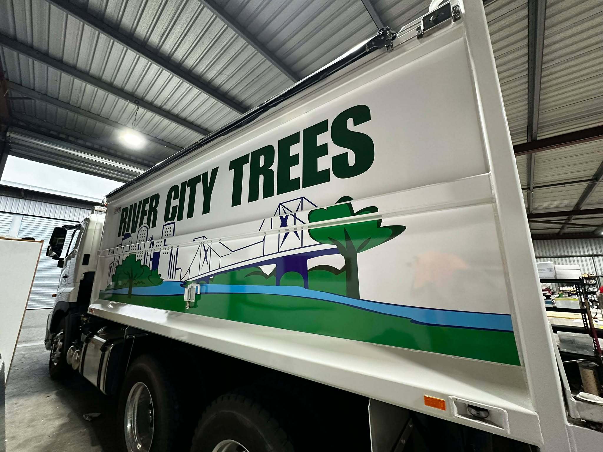 Get Noticed With Bright and Bold Vehicle Graphics - For Signage on The Go