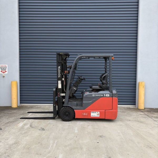 Used Toyota Electric Forklift #W359