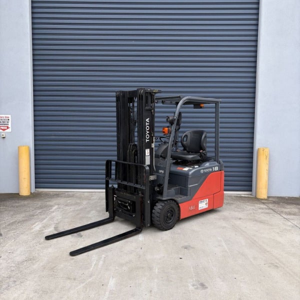 Used Toyota Electric Forklift #W359