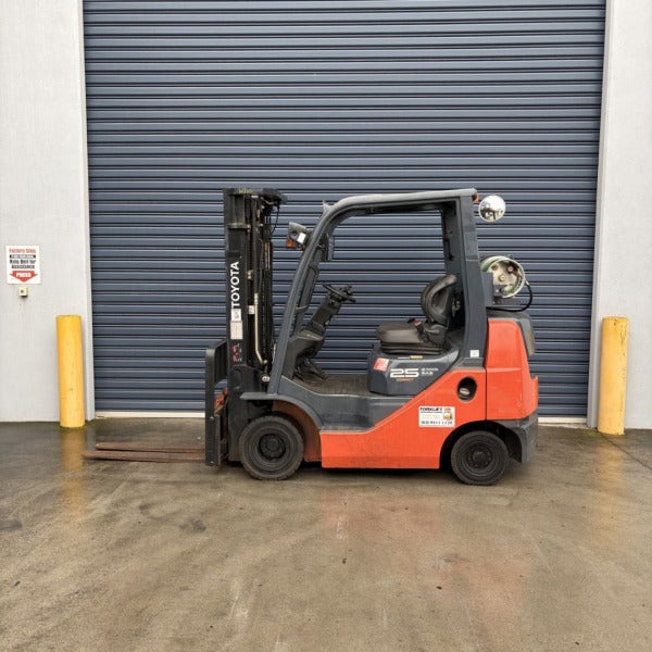 Forklift Clearance Centre - Servicing