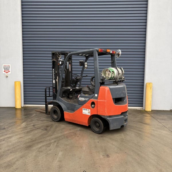 Used Toyota Compact LPG Forklift #W360
