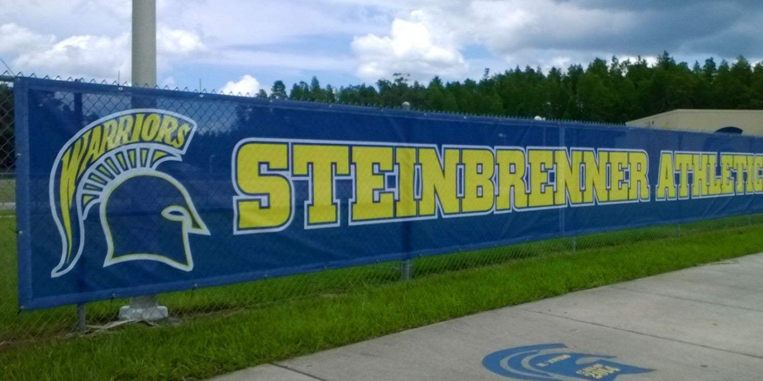 Individuell gestaltete Banner und Flaggen