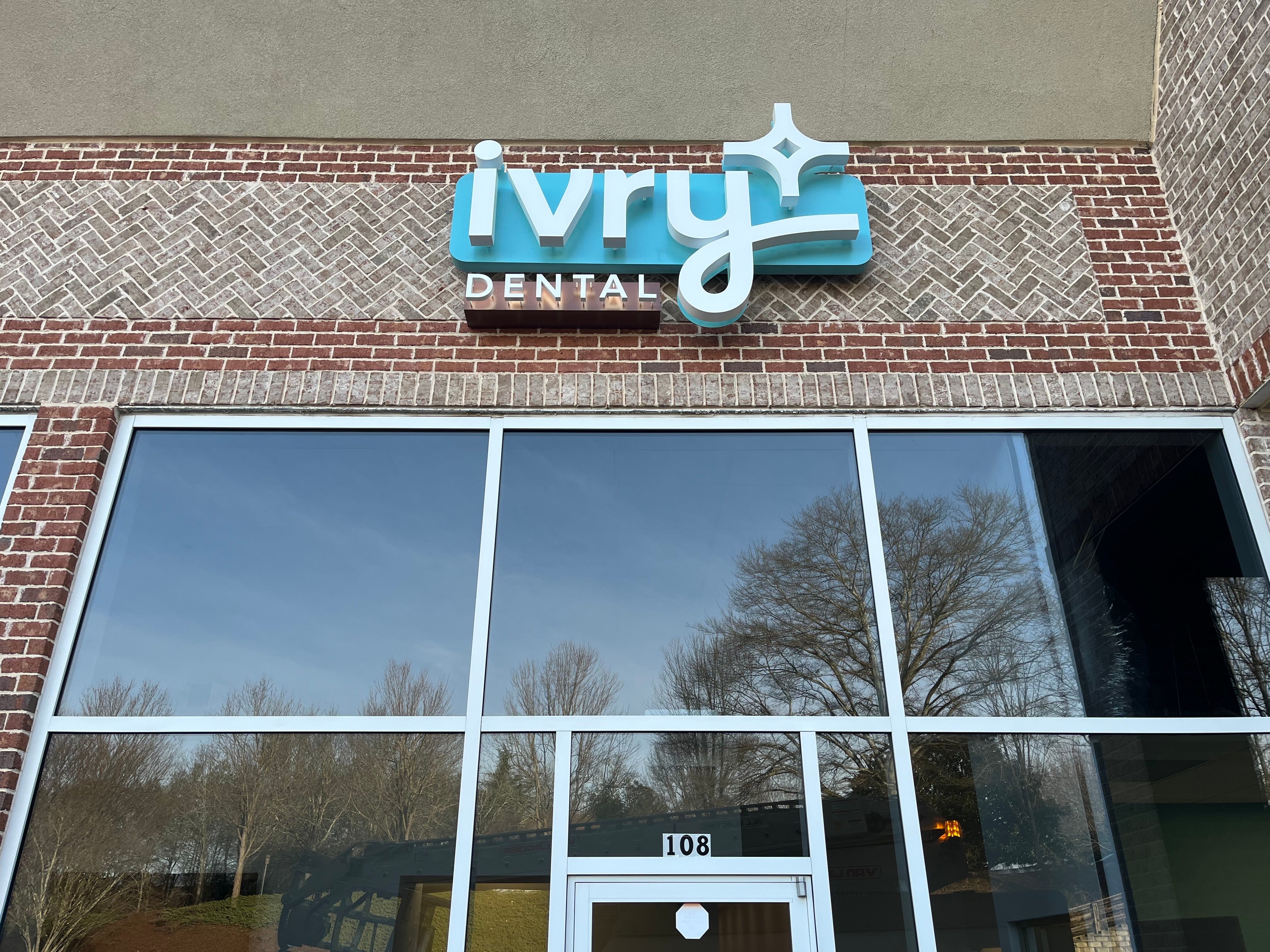 How Much Do Business Signs Cost in Roswell, GA?