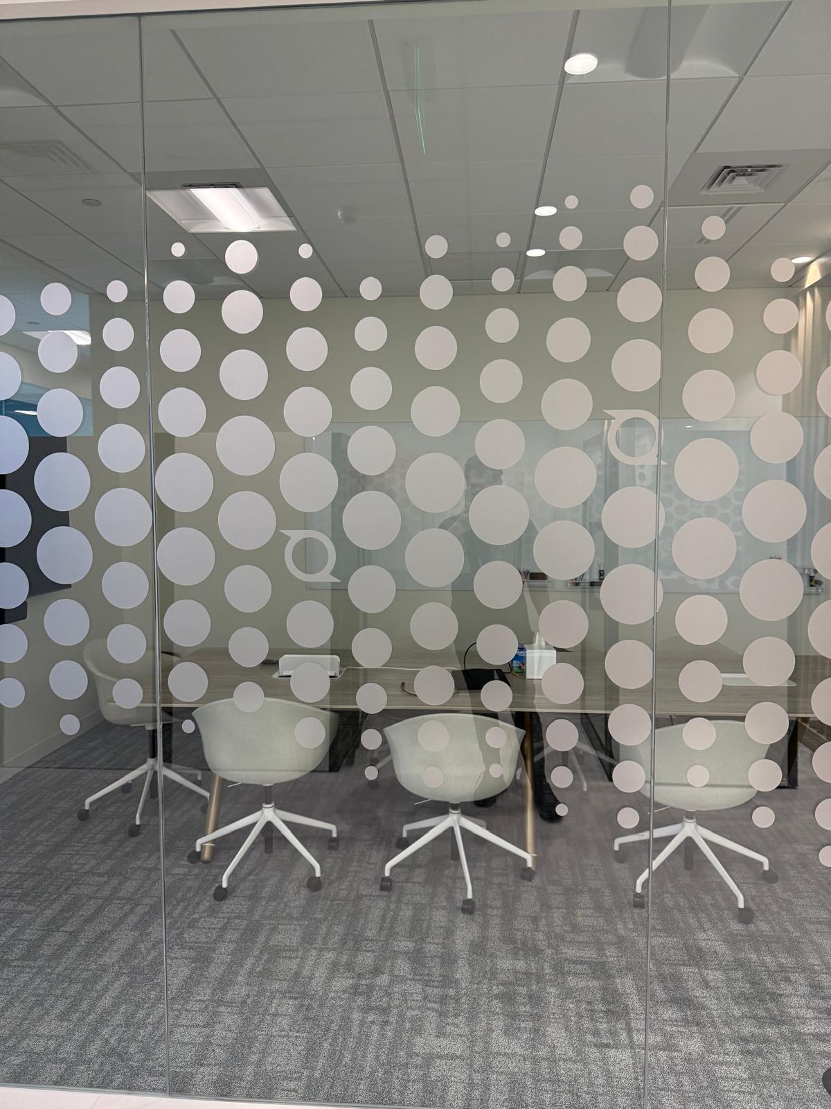 Quicknode – Frosted Glass Graphics