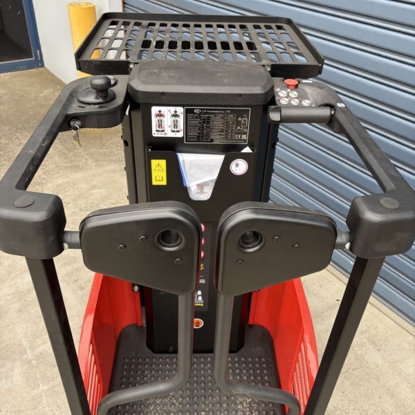 New EP Electric Order Picker #2390