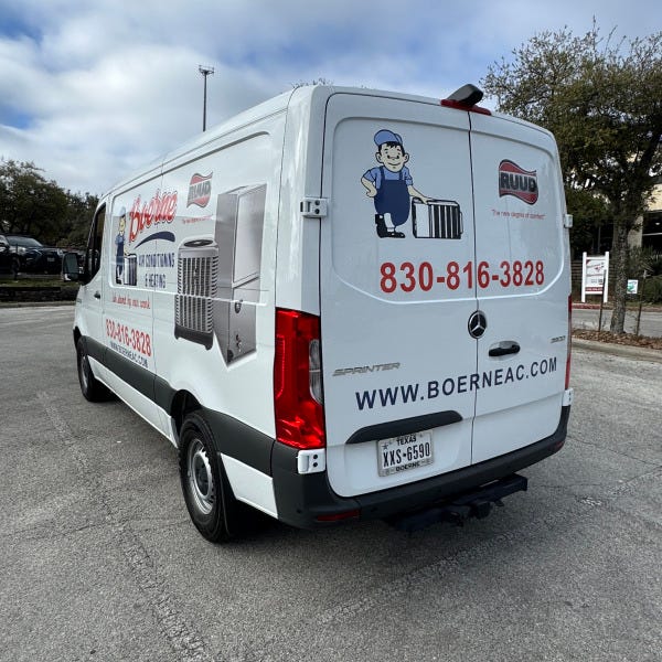 Boerne AC_Spot Graphics_Driver Siden and Rear