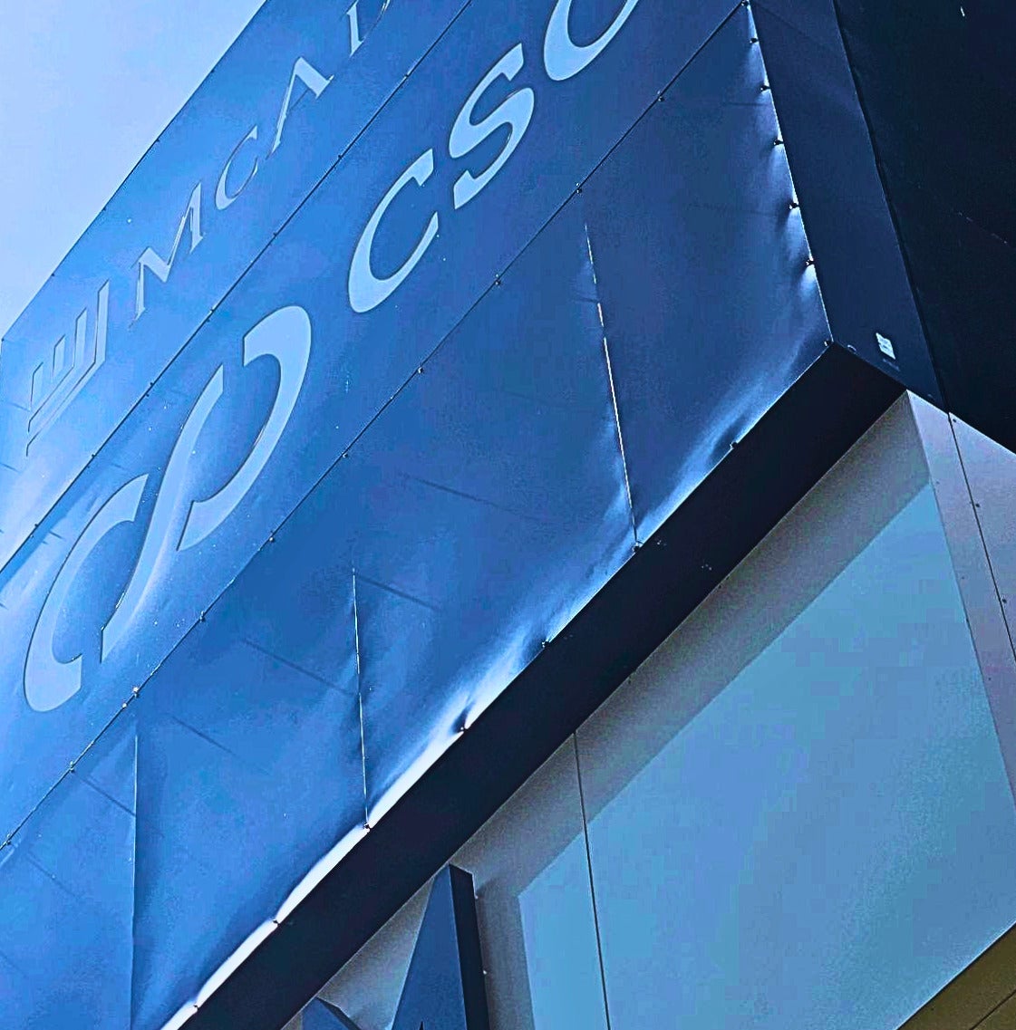 What Should You Do With a Damaged Sign? Signarama Plano Repair vs Replacement