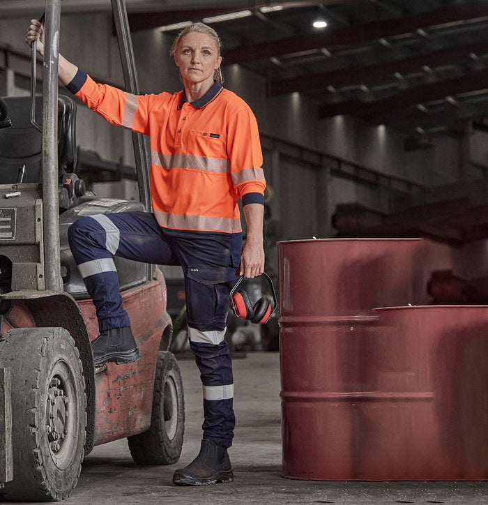 Essential Stretch Taped Cargo Pant Cuffed Women’s