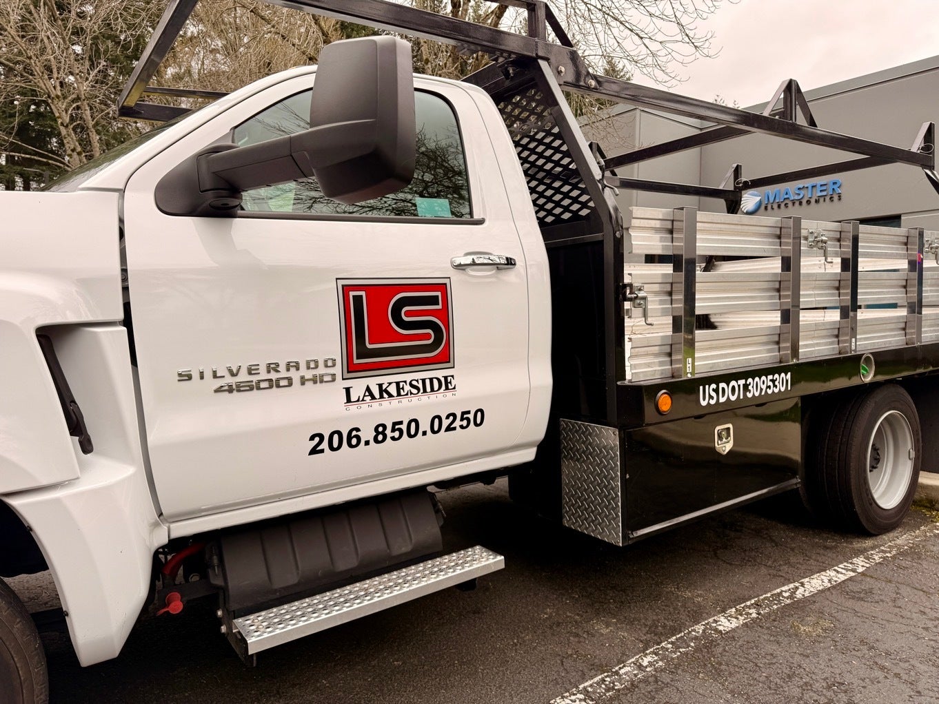 DOT Decals & Fleet Graphics As Fast As One Day Turnaround : Turn Your Commercial Vehicles into Rolling Billboards with Signarama Redmond
